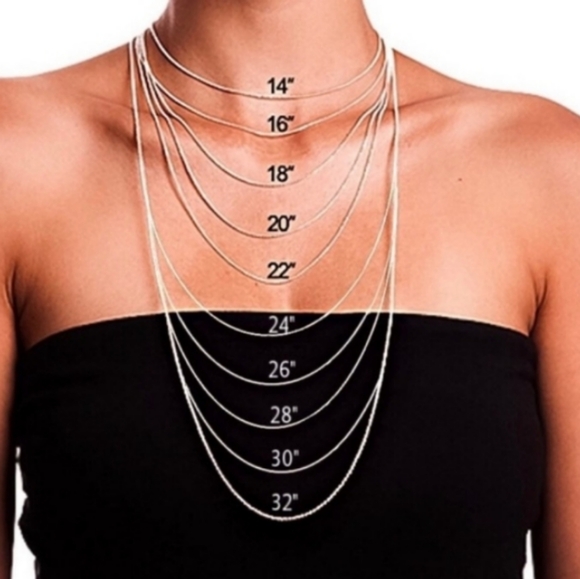 NEW Peanuts Tri-Tone Crystal Snoopy, Woodstock & Heart Charm Pendant Necklace - Picture 11 of 16